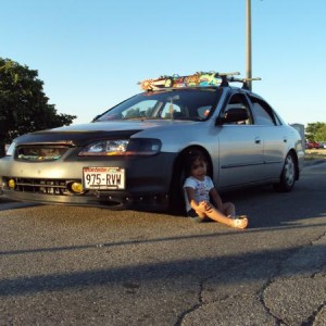 izzabelle with daddys car :)