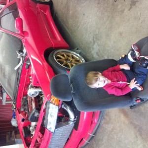 My sitting in front of a real skyline its not a kit car