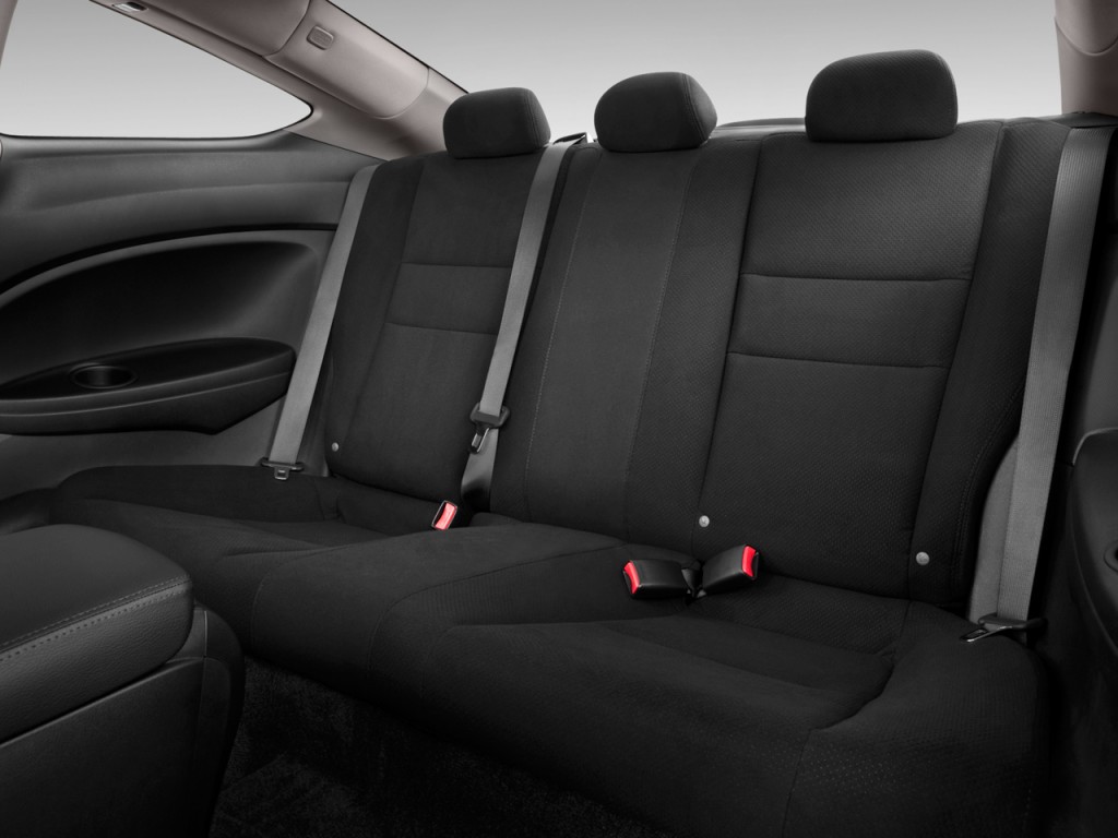 2012-honda-accord-coupe-2-door-i4-auto-ex-rear-seats_100363473_l.jpg