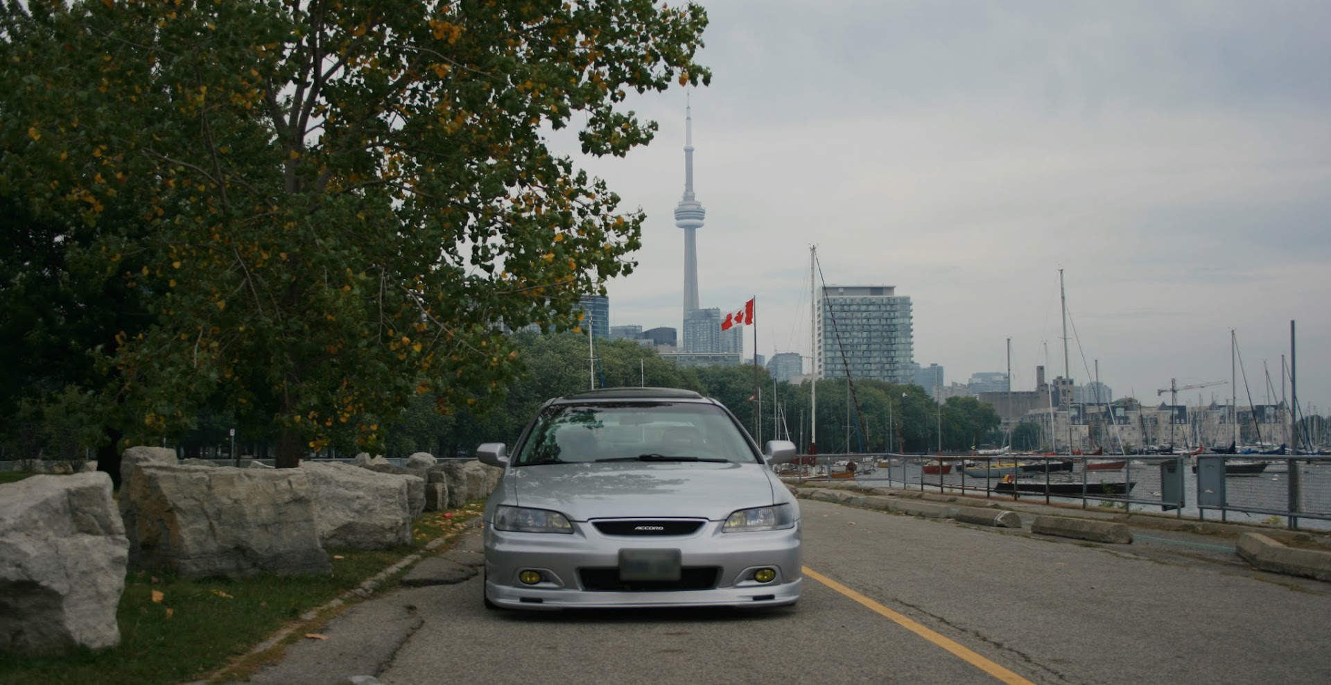 CN_tower_frontII.jpg