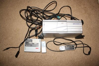 pics of cd changer 001 (Copy).jpg pics of cd changer 001 (Copy).jpg