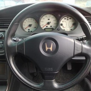 Momo SRS Steering Wheel & White Faced Dials - Factory Fitment