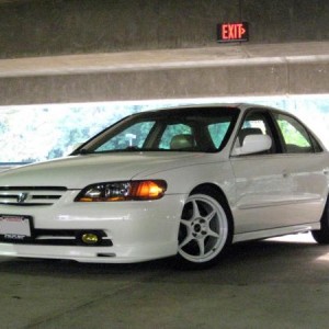 I'm planning on making my accord look similar to this