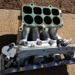 Intake manifold polished, both top and bottom