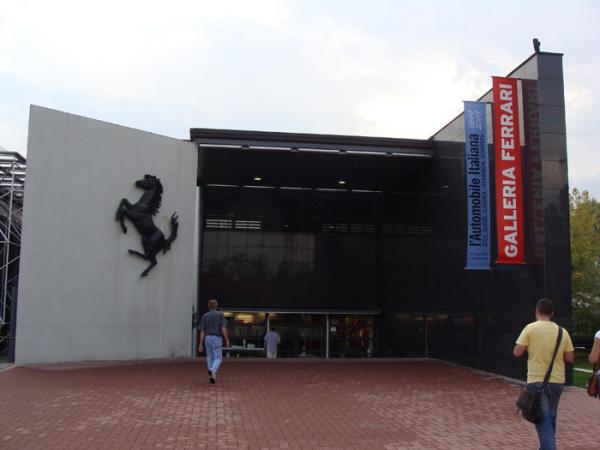 Entrance to the Museum. That's one big horse.