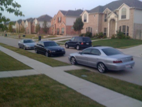 My sisters Type S, Bros 540i, Bros Lude, Dads Truck, theres a few more....