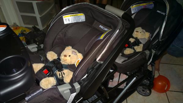 Recaro Infant Seats for my newborn TWINS!!