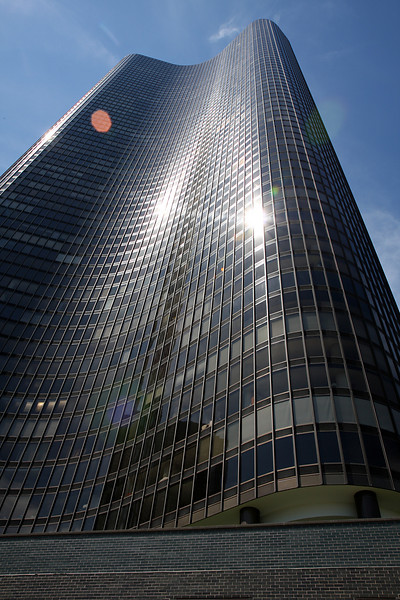 577829552_Cf9BX-L.jpg