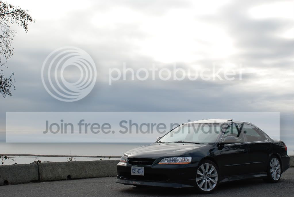 6thgenaccordon8thgenwheels.jpg