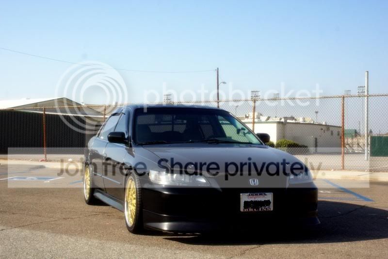 084CR2.jpg