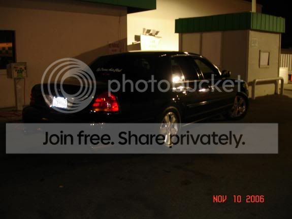 2003FordCrownVictoriaLXSport.jpg
