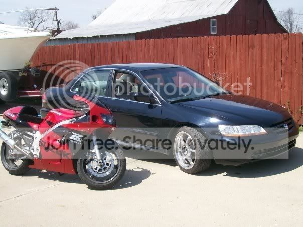 twovehicles.jpg