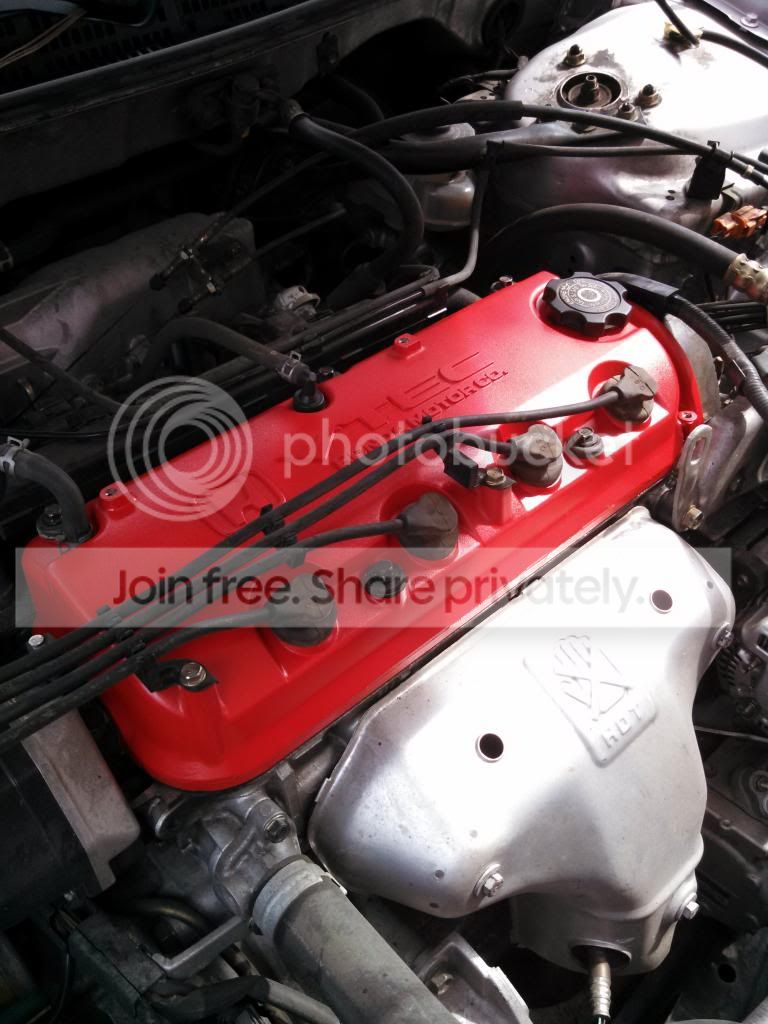 valvecover2_zpsf64e60b3.jpg