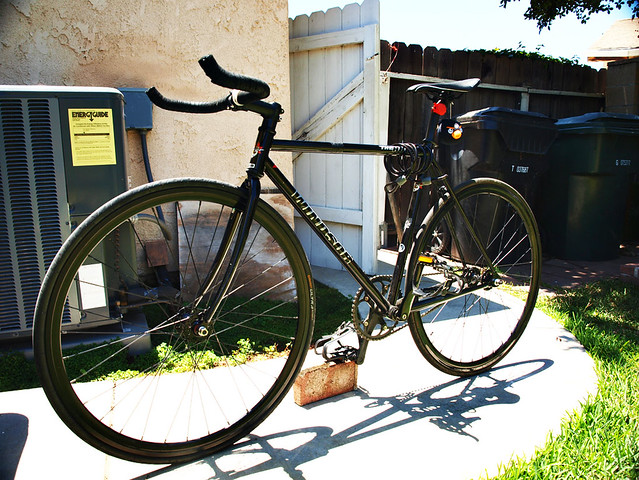 5894611933_39968ec2c4_z.jpg