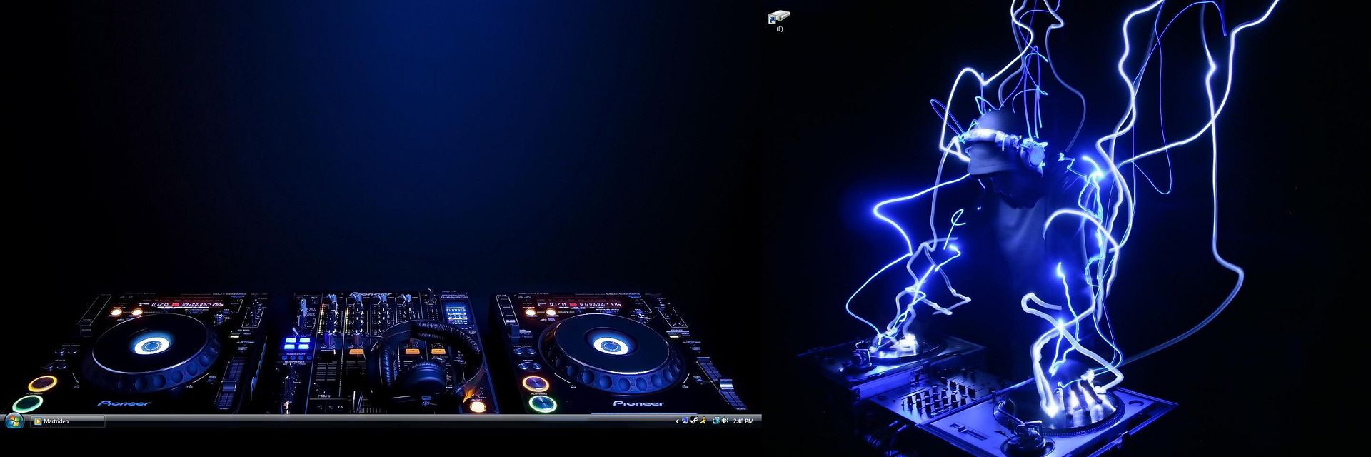 Desktop40.jpg