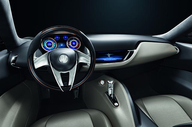 Maserati-Alfieri-interior.jpg
