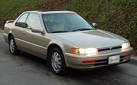 280px-1993_Honda_Accord_SE_coupe_02.jpg