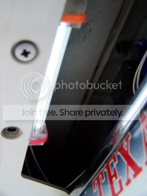 licenseplatelight006.jpg