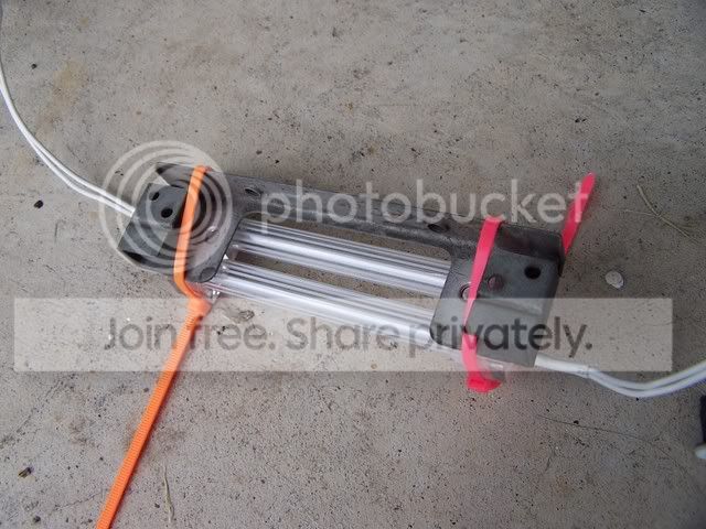licenseplatelight002.jpg