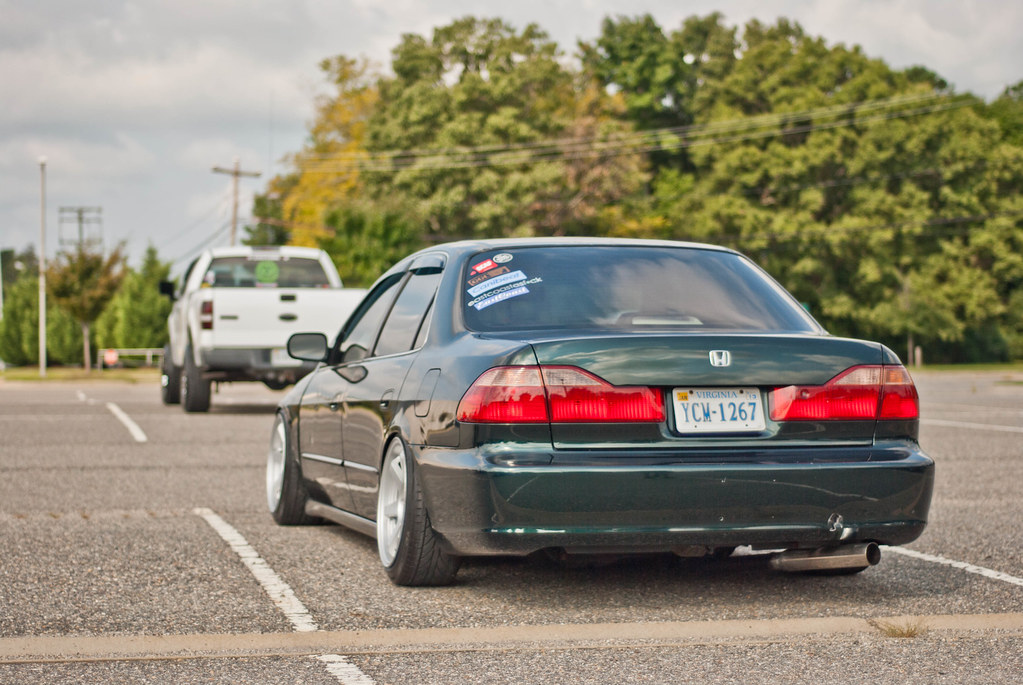 7989745333_d9755f02ec_b.jpg