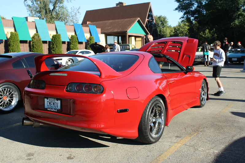 9755726544_6f3730ca07_c.jpg
