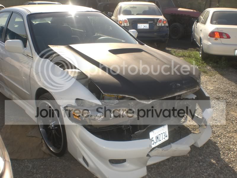 crashcar002.jpg