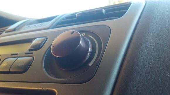 80-knobs_on_my_car_2_3407a69fc69c89c6d473175ac6c76583f32c619f.jpg